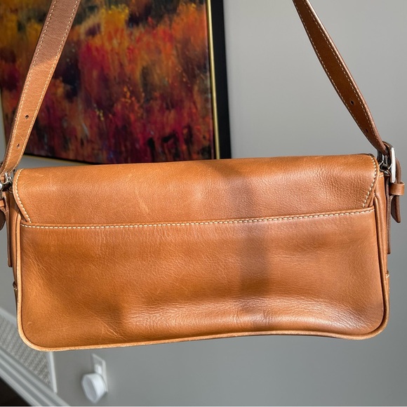 Vintage Coach Saddle Brown Hampton Leather Shoulder Bag - Adjustable Strap - Picture 15 of 16